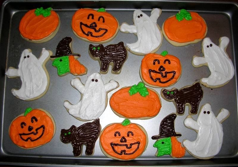 HalloweenCookies10-15-05-full.jpg