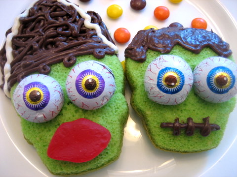 halloween-cupcakes-frankenstein.jpg