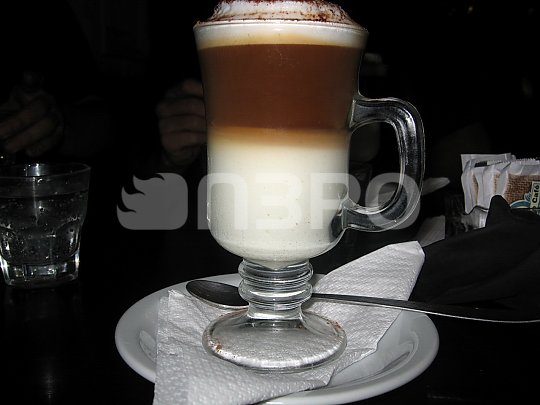 Kava-Latte-stiklinis-saukstas.jpg_540.jpg