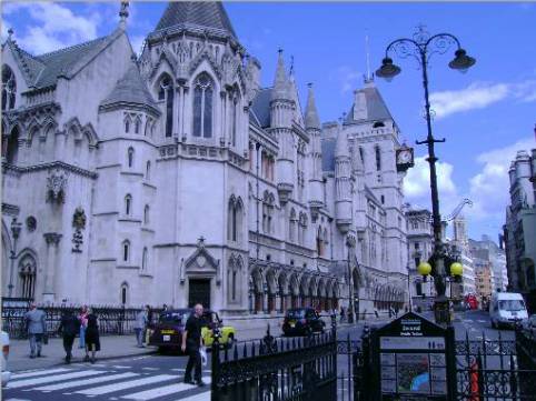 The Royal Courts of Justice..jpg