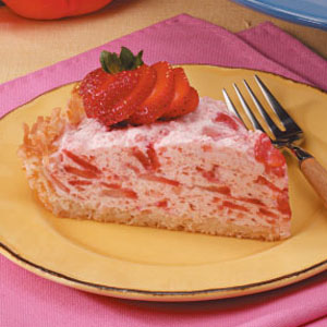 Bavarian%20Strawberry%20Pie.jpg